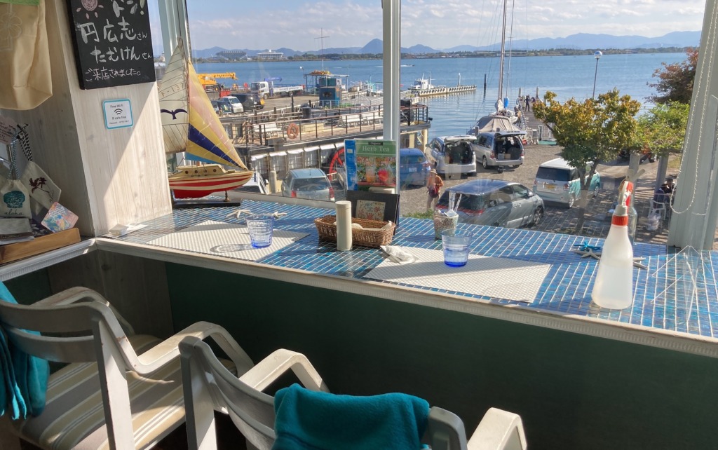 滋賀県 大津市 堅田 堅田港 アールカフェ おしゃれ デート 週末 カフェ 家族 びわこ ランチ しがそび Shigasobi