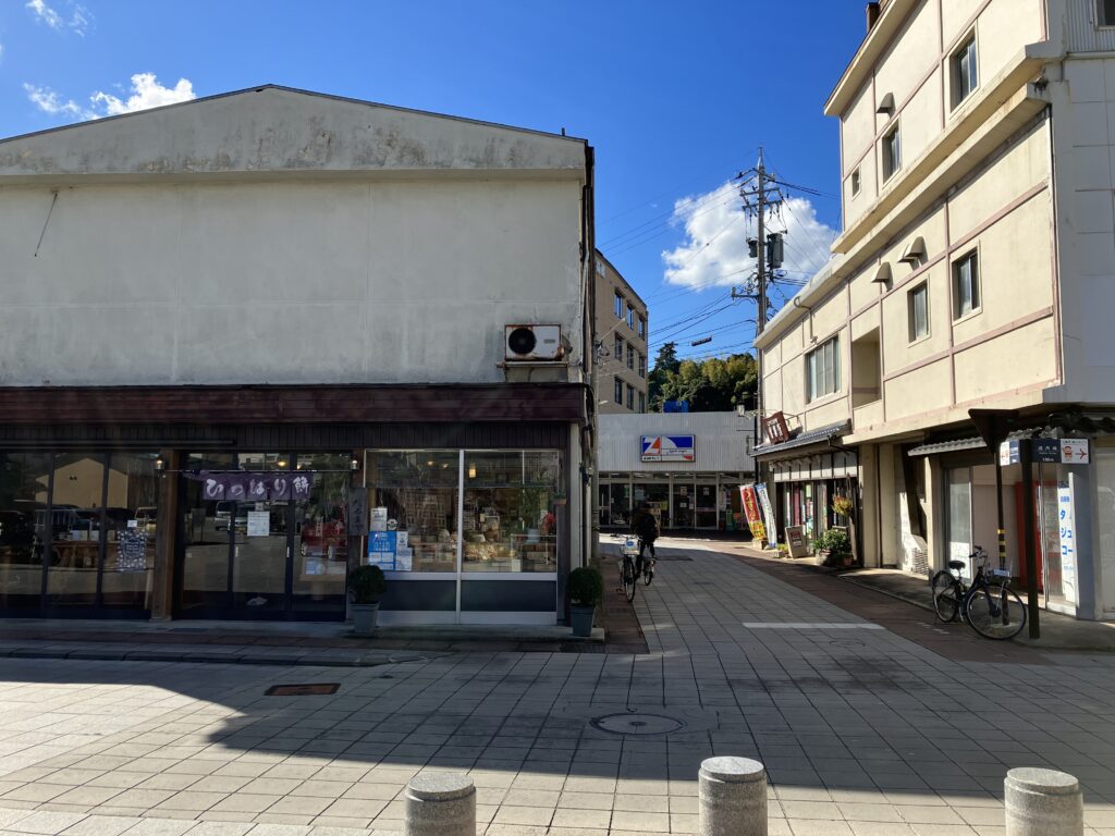 和倉温泉 感光 湯元の広場