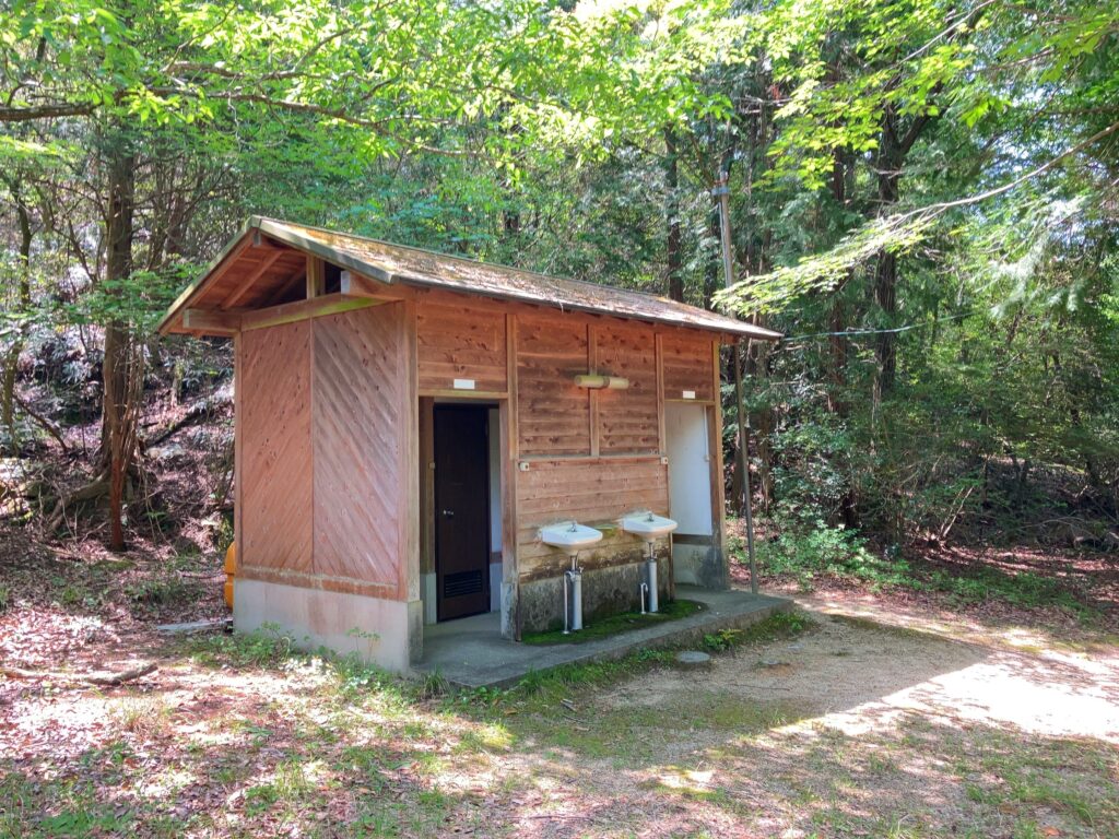 桐生キャンプ場のトイレ