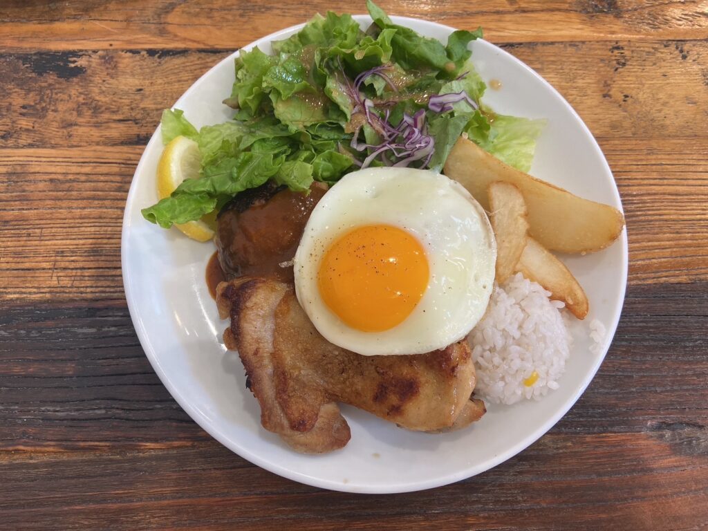 アロハカフェパイナップル 栗東店 ランチ