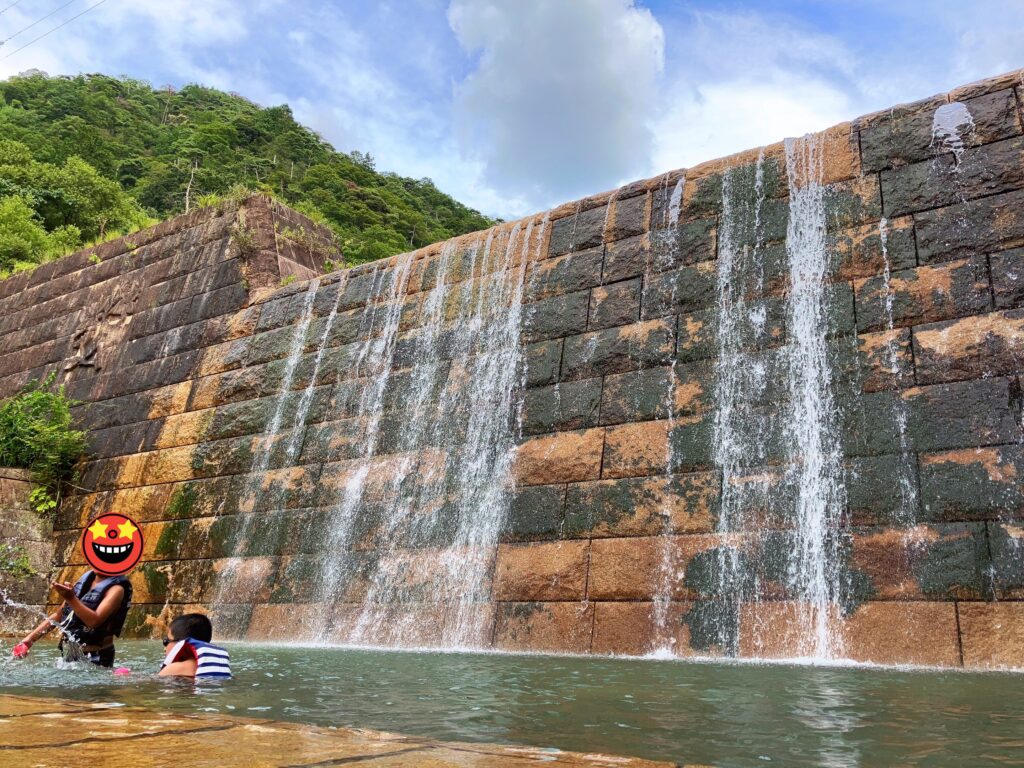 宇曽川渓谷 山比古湧水 砂防ダム