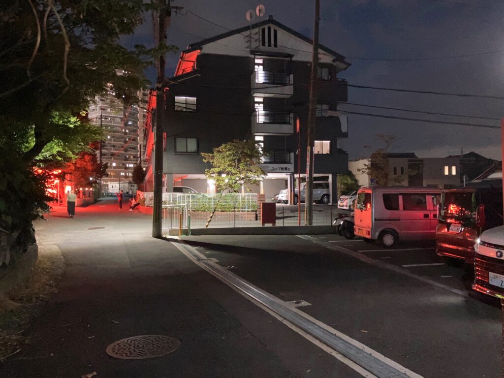 萱野神社参拝者専用駐車場